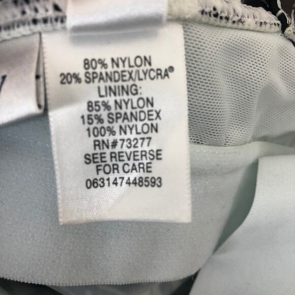 NEW Croft & Barrow Size 6 Floral Tankini Swim Top D Cup Side Drawstring - Picture 8 of 8